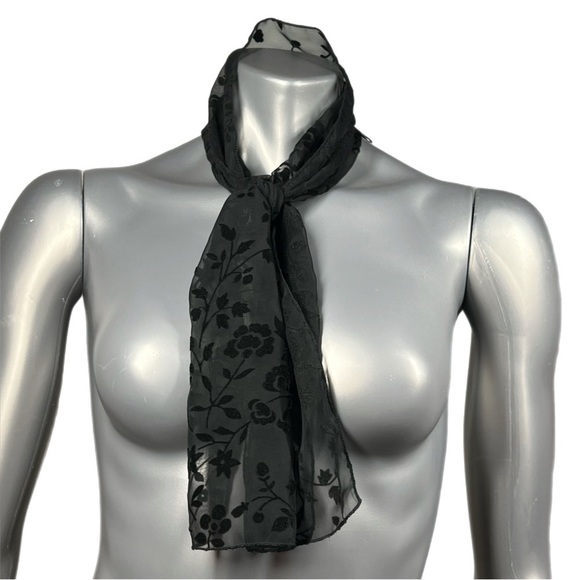 VINTAGE Express Black Burnout Floral Velvet Neck Scarf NWT Accessory - Picture 5 of 9